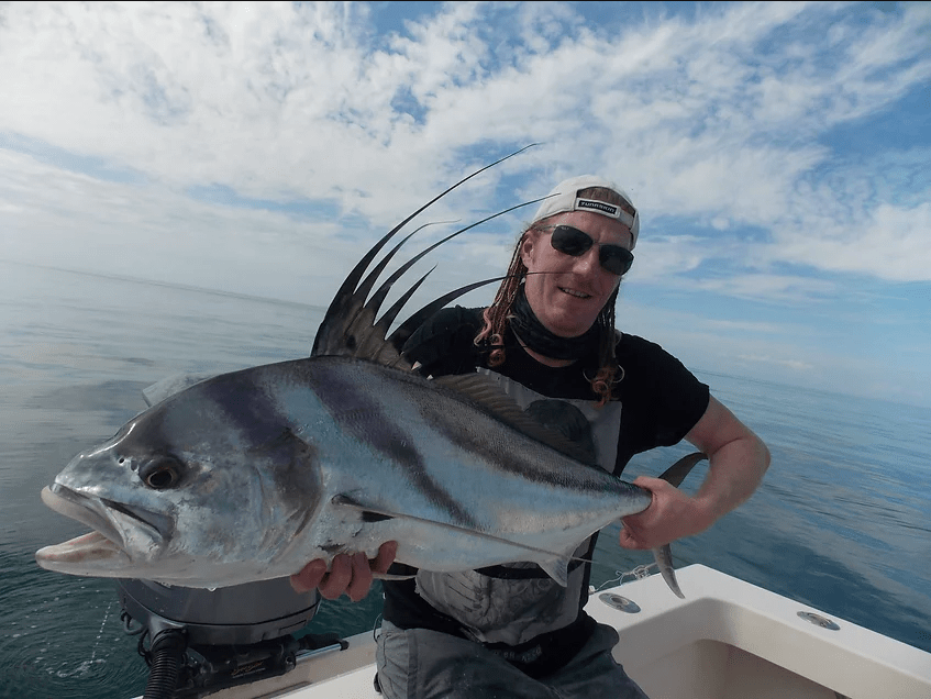 Rooster Fish fishing in La Paz
