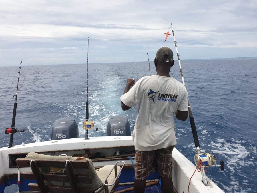 Charter de pesca Suli Suli