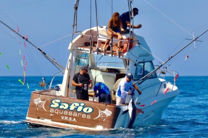 Safio Tavira fishing